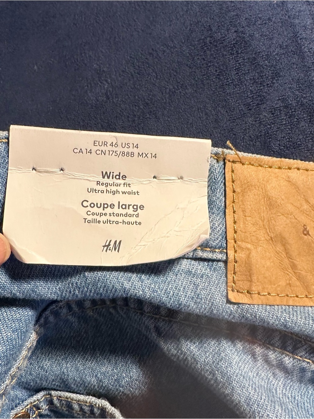 H&M Light Blue Wide-Leg Jeans - Picture 4 of 5